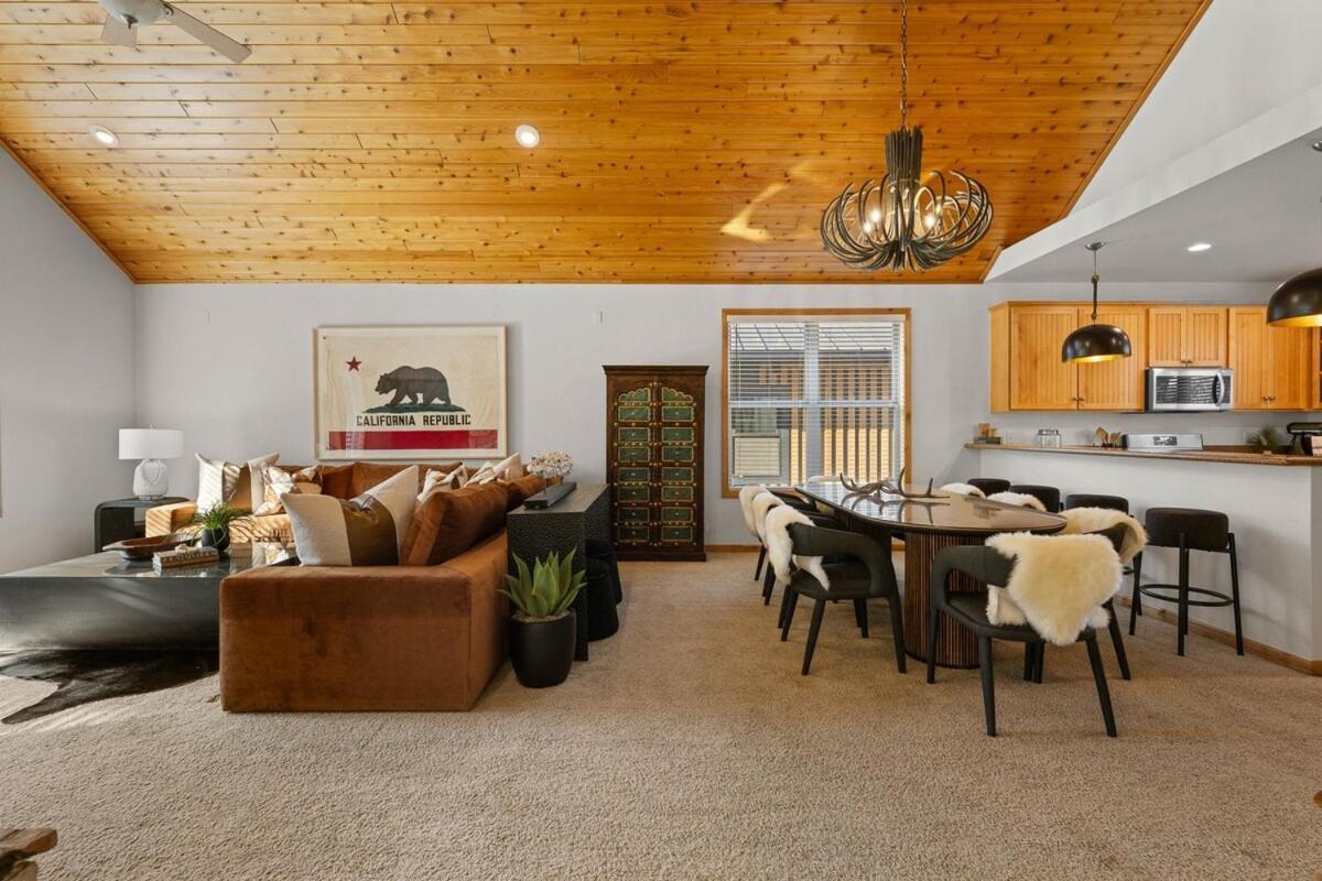 New Serenity Lodge Base Of Snow Summit Hot Tub Big Bear Lake Eksteriør billede