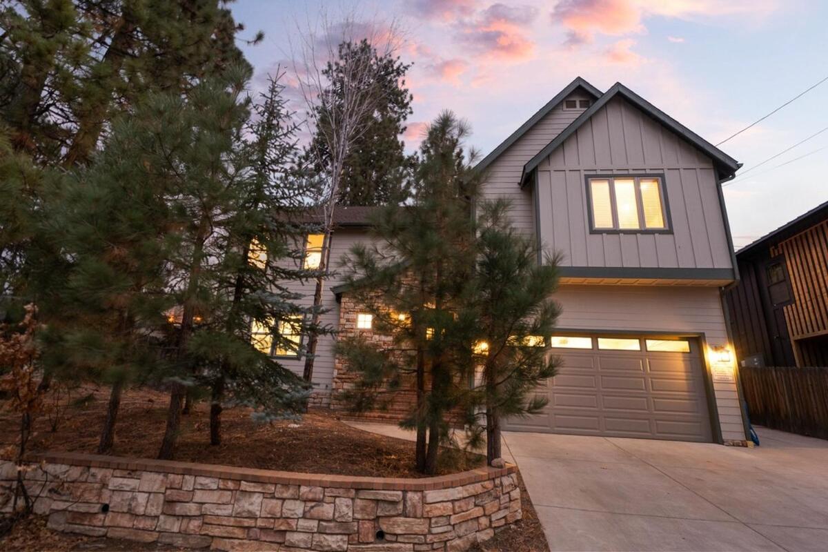 New Serenity Lodge Base Of Snow Summit Hot Tub Big Bear Lake Eksteriør billede